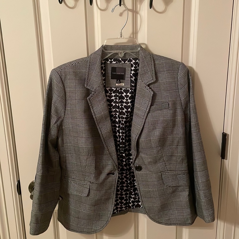 The Limited Women's Black and White Plaid Blazer Size M EUC